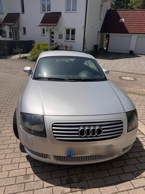 Silber Gebraucht 1999 Audi TT Young Coupé | 5.500 € (Guter Preis) - Bild 1/4