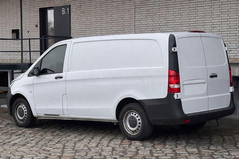 Gebraucht Mercedes Vito 163 PS (119 kW) 2018 Weiß Van