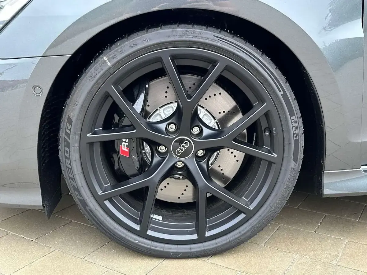 Gebraucht Audi RS3 400 PS (294 kW) 2026 Daytonagrau perleffekt Limousine
