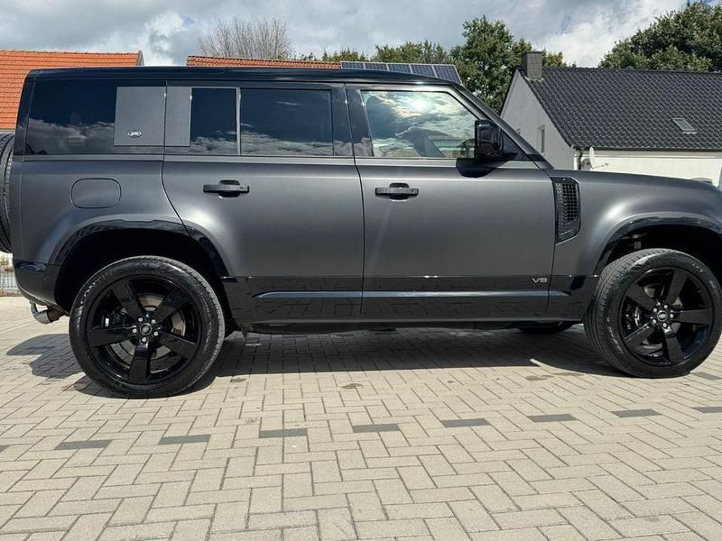 Gebraucht Land Rover Defender Carpathian Edition 525 PS (386 kW) 2023 Grau SUV