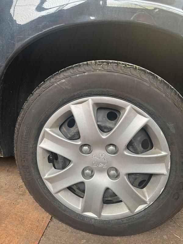 Gebraucht Peugeot 206+ 75 PS (55 kW) 2009 Kleinwagen