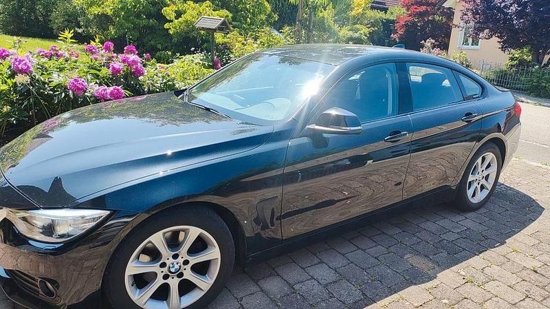 Schwarz Gebraucht 2015 BMW 420 Advantage Coupé | 15.700 € (Guter Preis) - Bild 1/4