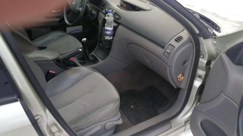 Gebraucht Renault Laguna II Authentique 120 PS (88 kW) 2002 Grün Limousine