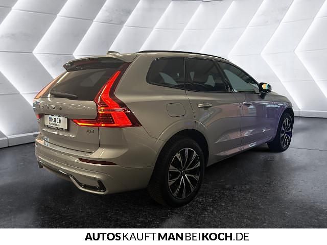 Gebraucht Volvo XC60 145 PS (106 kW) 2024 SUV