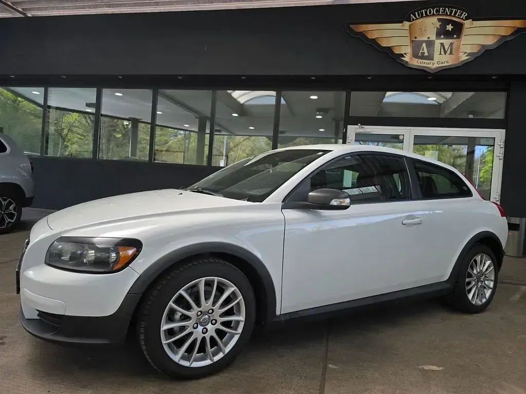 Gebraucht Volvo C30 101 PS (74 kW) 2008 Ice white solid / solid Kleinwagen