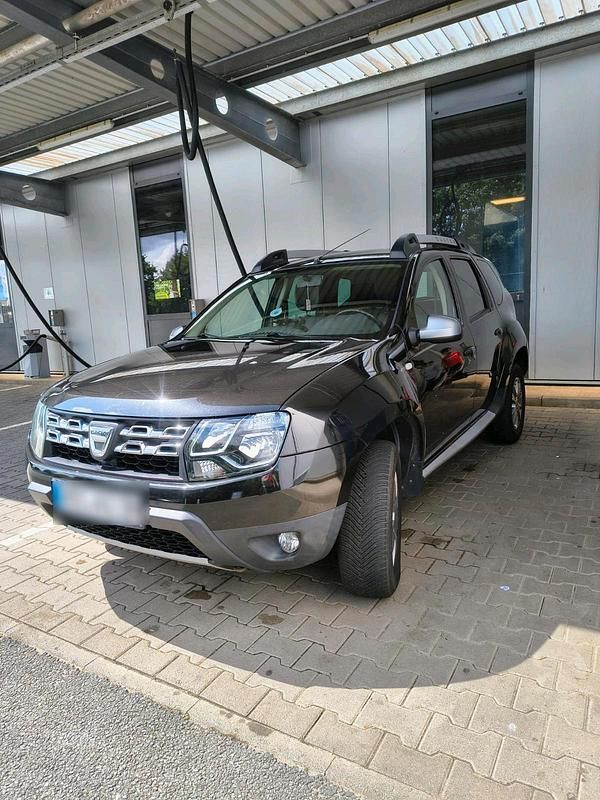 Schwarz Gebraucht 2014 Dacia Duster Prestige SUV | 5.200 € (Fairer Preis) - Bild 1/4