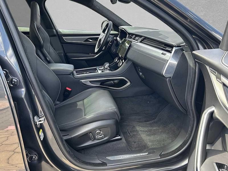 Gebraucht Jaguar F-Pace 405 PS (297 kW) 2023 Carpathian grey SUV