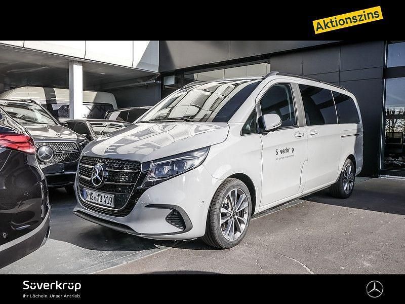 Grau Gebraucht 2025 Mercedes V250 Van / Kleinbus | 61.880 € (Fairer Preis) - Bild 1/3