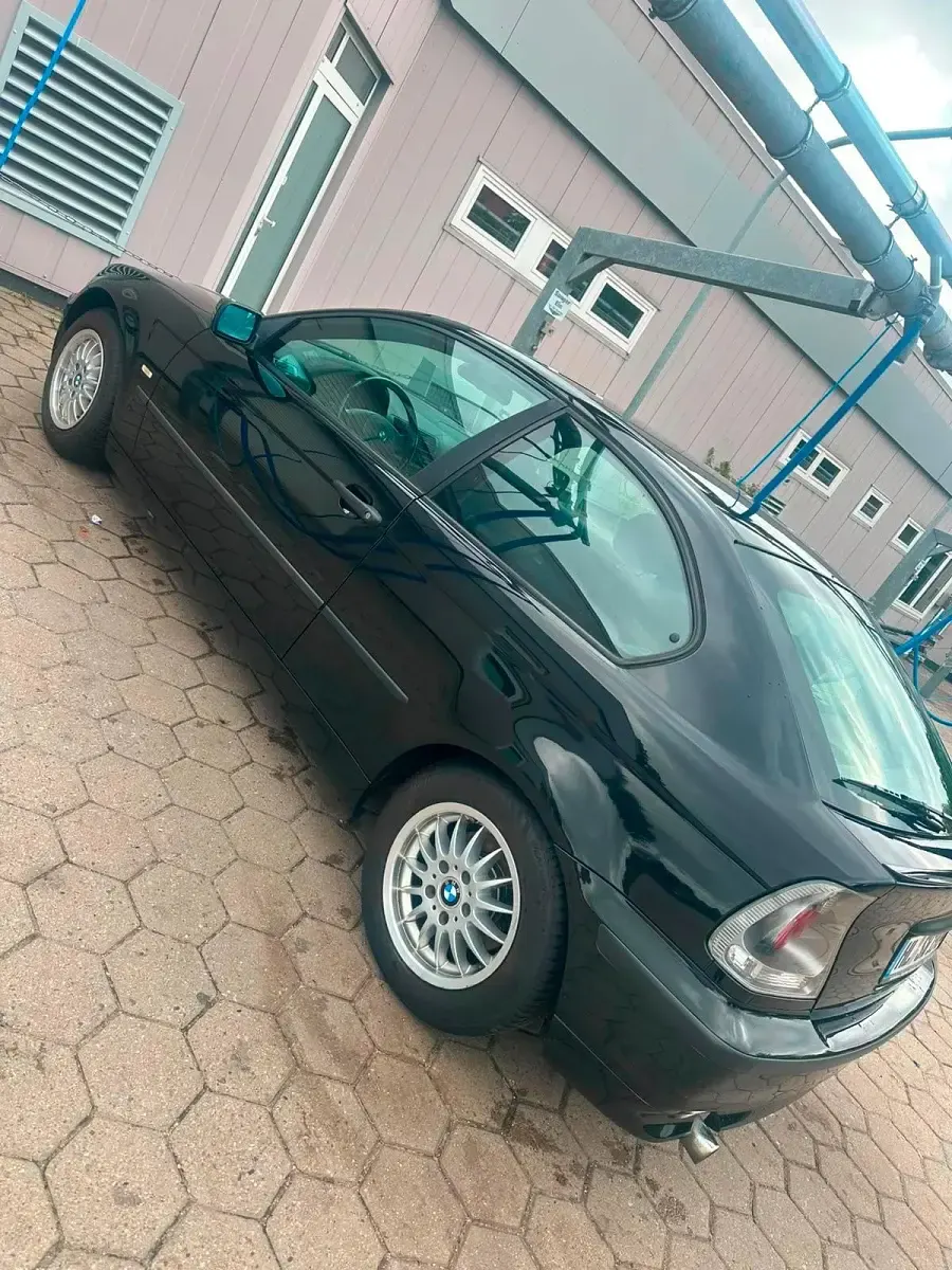 Gebraucht BMW 316 Compact 116 PS (85 kW) 2002 Schwarz Kleinwagen
