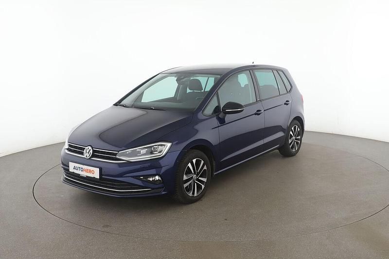 Blau Gebraucht 2019 VW Golf Sportsvan IQ Drive Van / Kleinbus | 17.640 € (Etwas zu teuer) - Bild 1/3