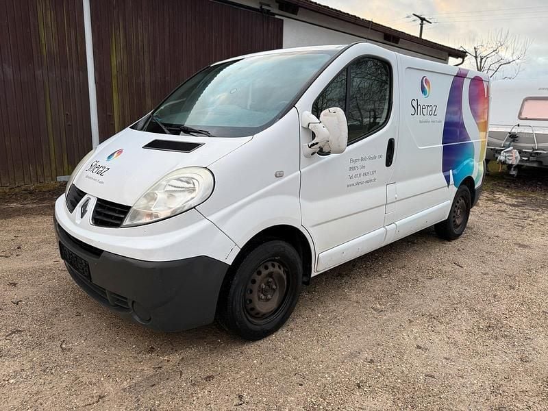 Gebraucht Renault Trafic 90 PS (66 kW) 2013 Weiß Van / Kleinbus