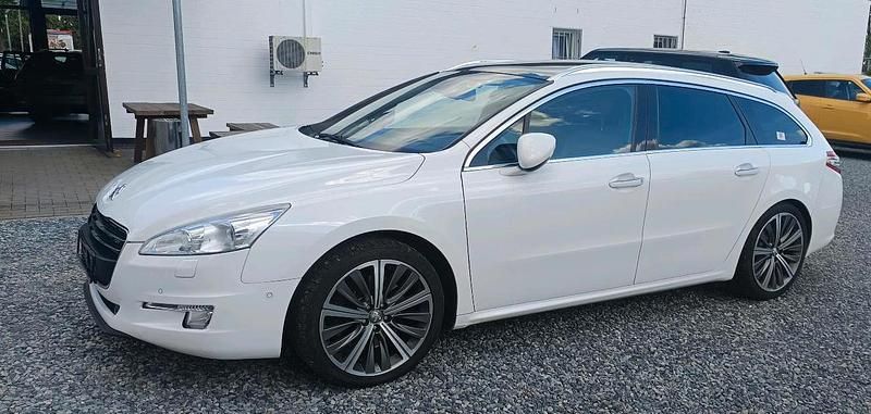 Weiß Gebraucht 2014 Peugeot 508 GT Kombi | 15.500 € - Bild 1/1