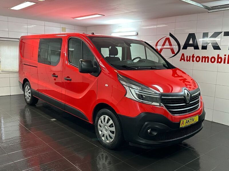 Volcano red Gebraucht 2020 Renault Trafic Komfort Van | 21.900 € (Fairer Preis) - Bild 1/4