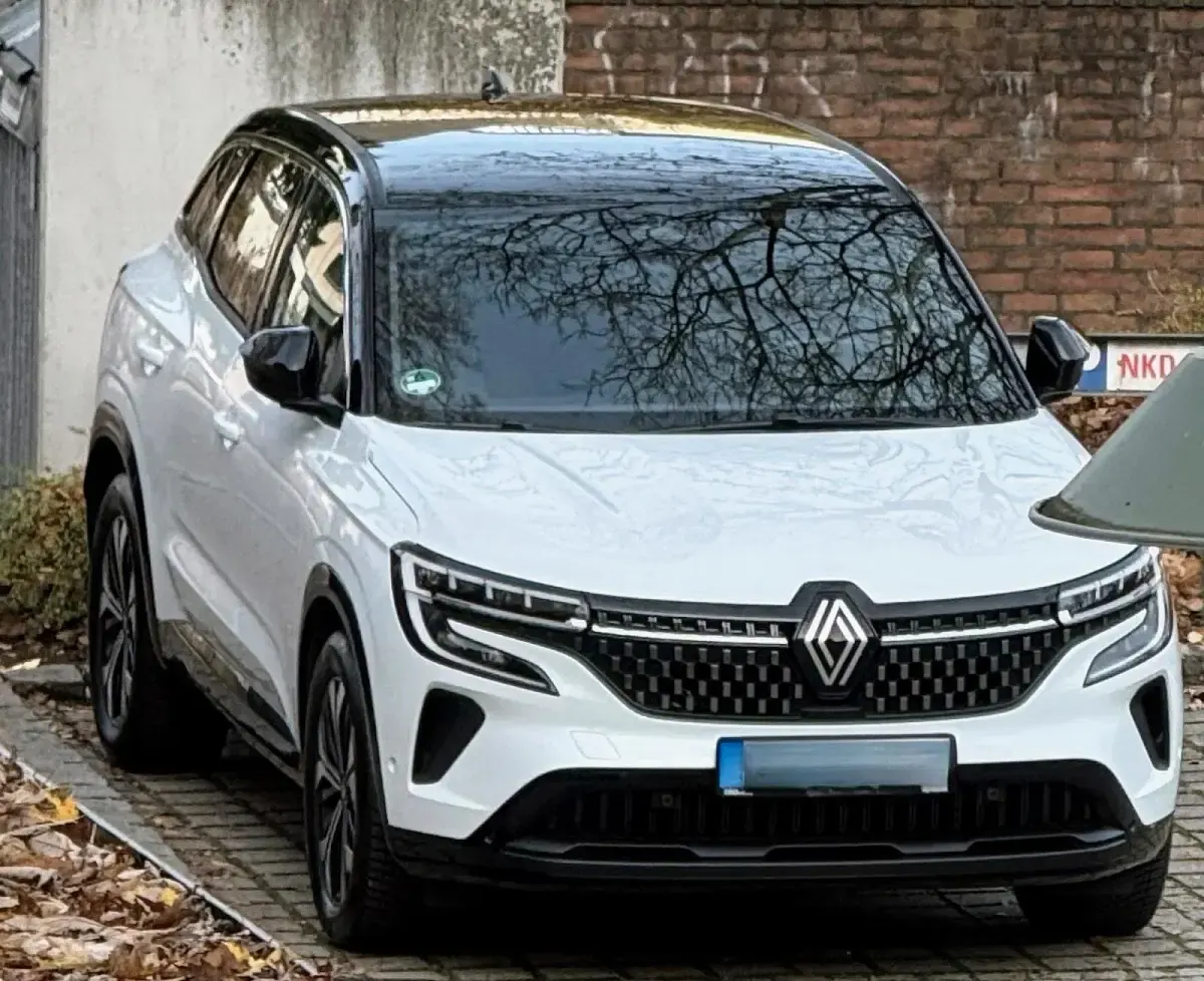 Gebraucht Renault Austral Techno 158 PS (116 kW) 2024 Weiß SUV