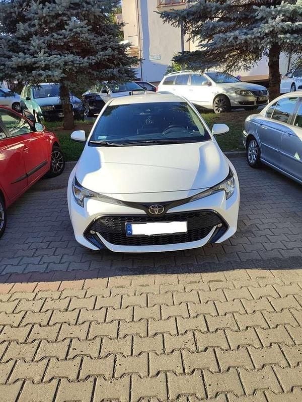 Weiß Gebraucht 2019 Toyota Corolla Comfort Limousine | 10.999 € (Superpreis) - Bild 1/3