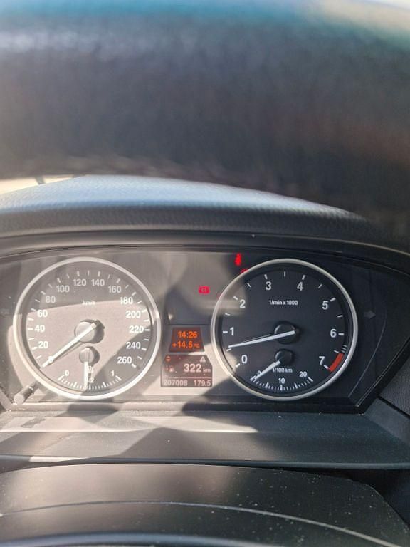 Gebraucht BMW 523 190 PS (139 kW) 2008 Silber Limousine