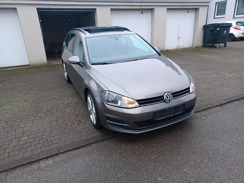 Grau Gebraucht 2014 VW Golf VII Kombi | 7.850 € (Superpreis) - Bild 1/4
