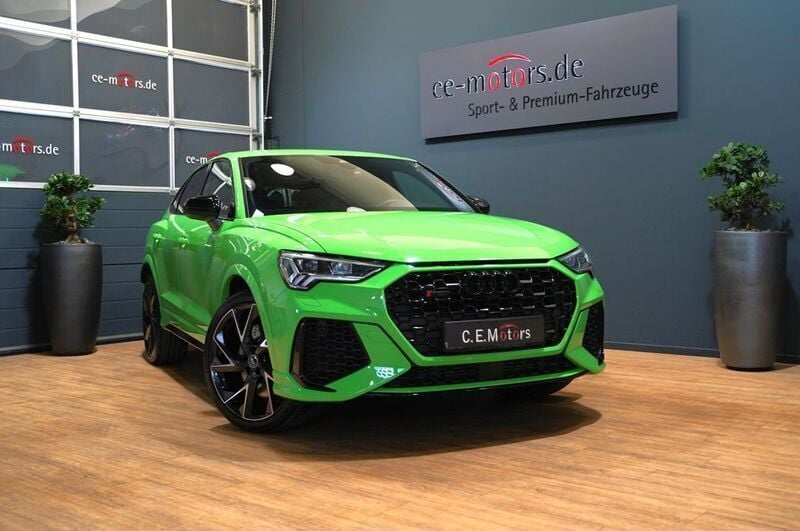 Kyalamigrün Gebraucht 2023 Audi RS Q3 Sportback Sport SUV | 55.650 € (Superpreis) - Bild 1/4