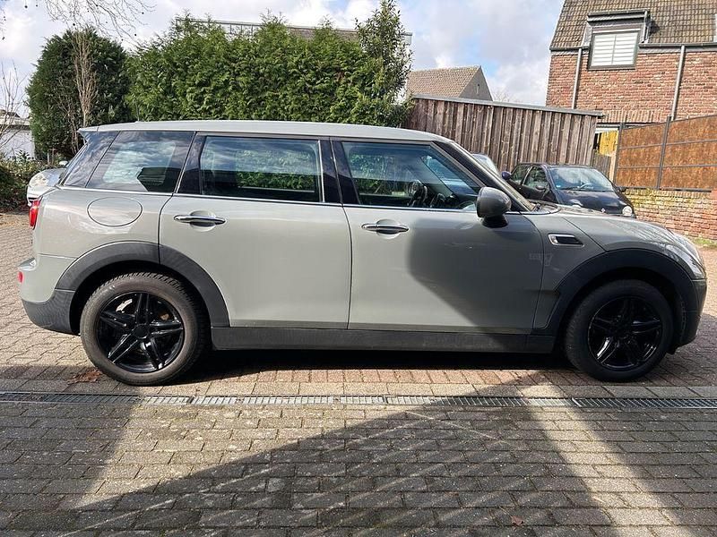 Gebraucht Mini One Clubman 102 PS (75 kW) 2018 Grau Kombi