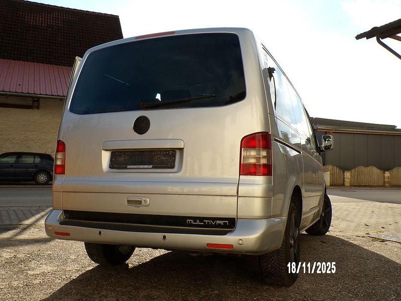 Gebraucht VW Multivan 174 PS (127 kW) 2004 Grau Van / Kleinbus