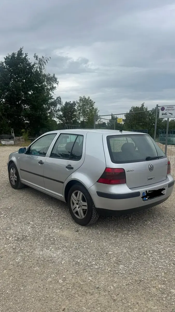 Gebraucht VW Golf IV 105 PS (77 kW) 2003 Silber Limousine