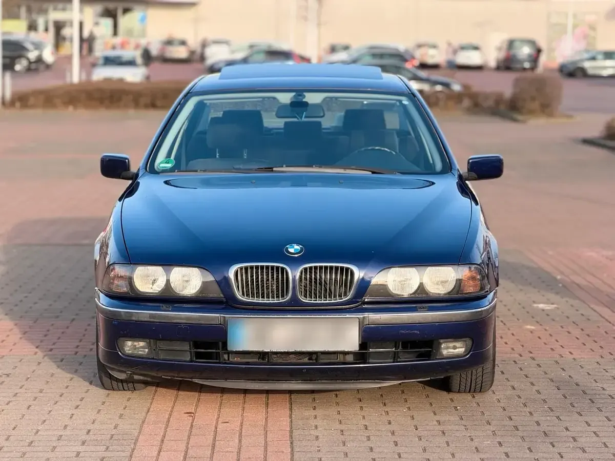 Gebraucht BMW 520 150 PS (110 kW) 1996 Blau Limousine
