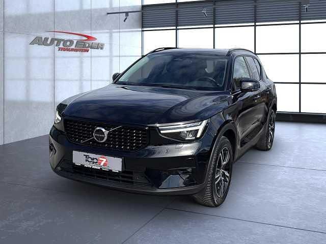 Gebraucht Volvo XC40 145 PS (106 kW) 2024 SUV