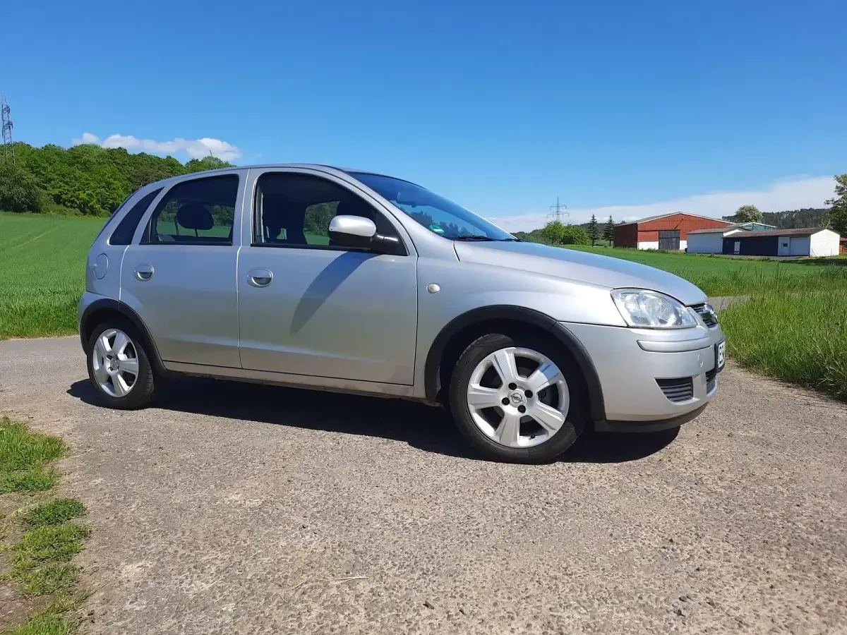 Gebraucht Opel Corsa 60 PS (44 kW) 2005 Grau Kleinwagen