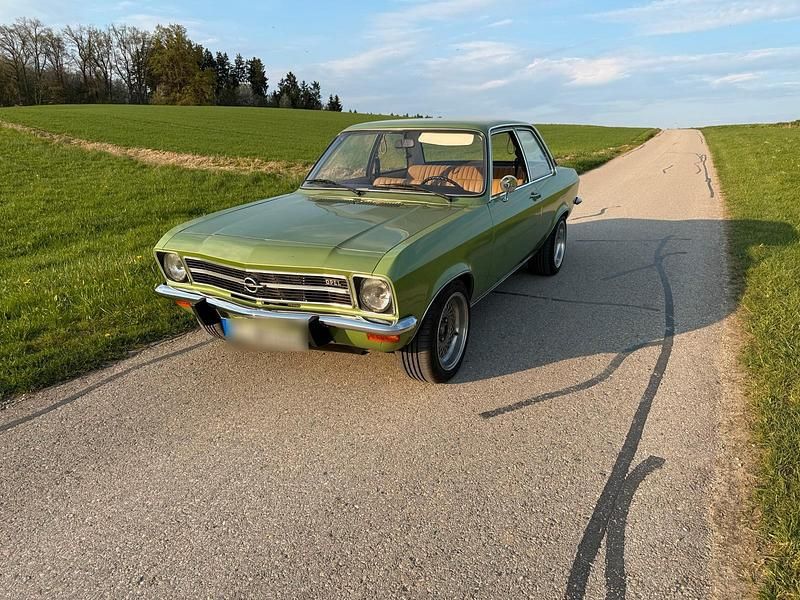 Second-hand Opel Ascona 80 CP (58 kW) 1973 Verde Coupe