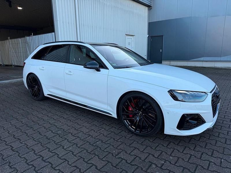 Gebraucht Audi RS4 Sport 450 PS (330 kW) 2022 Schwarz Kombi