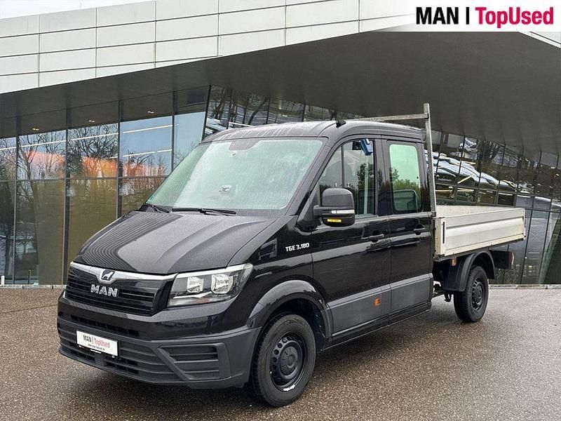 Schwarz Gebraucht 2021 MAN TGE Van | 35.581 € (Fairer Preis) - Bild 1/4