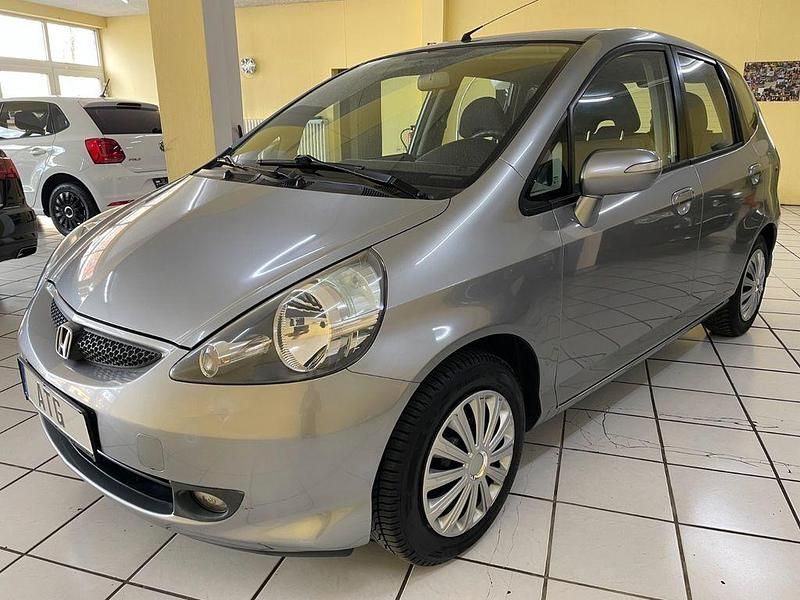 Gebraucht Honda Jazz LS 83 PS (61 kW) 2007 Silber Kleinwagen