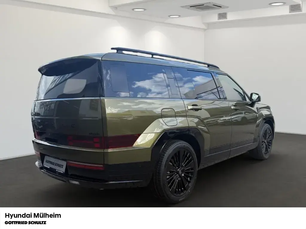 Gebraucht Hyundai Santa Fe Blackline 253 PS (186 kW) 2025 Ocado green / mic SUV