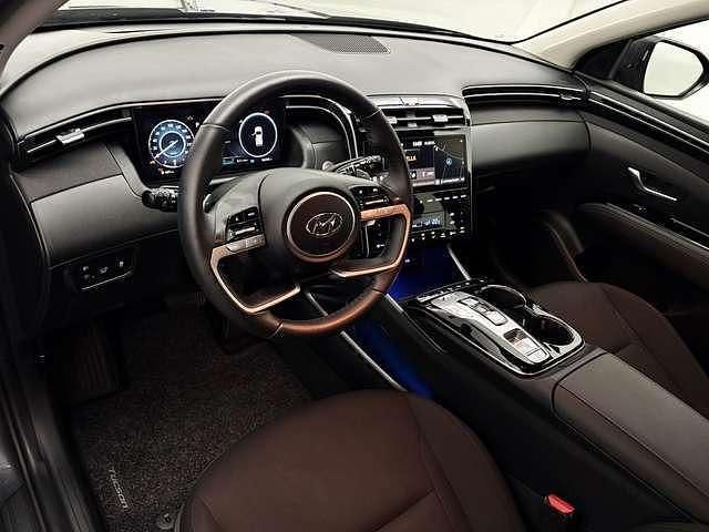 Gebraucht Hyundai Tucson 136 PS (100 kW) 2023 Grau metallic SUV