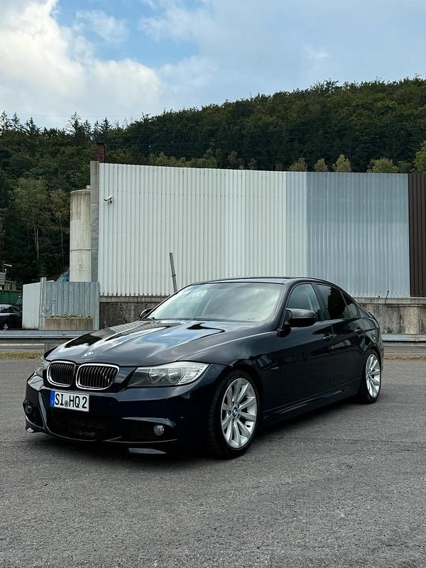 Andere farben Gebraucht 2010 BMW 320 M Sport Limousine | 7.000 € (Fairer Preis) - Bild 1/4