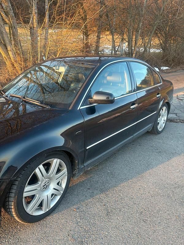 Gebraucht VW Passat 130 PS (95 kW) 2003 Schwarz Limousine