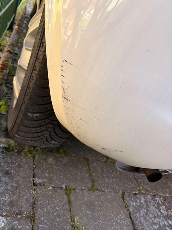 Gebraucht Ford Ka 69 PS (50 kW) 2013 Weiß Kleinwagen