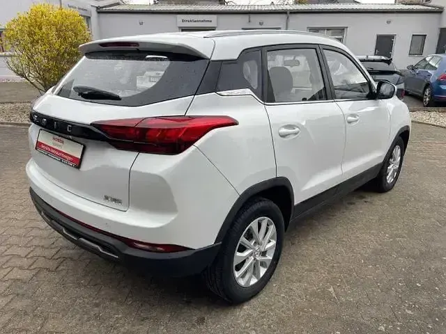 Używany Baic X35 116 KM (85 kW) 2023 Biały SUV