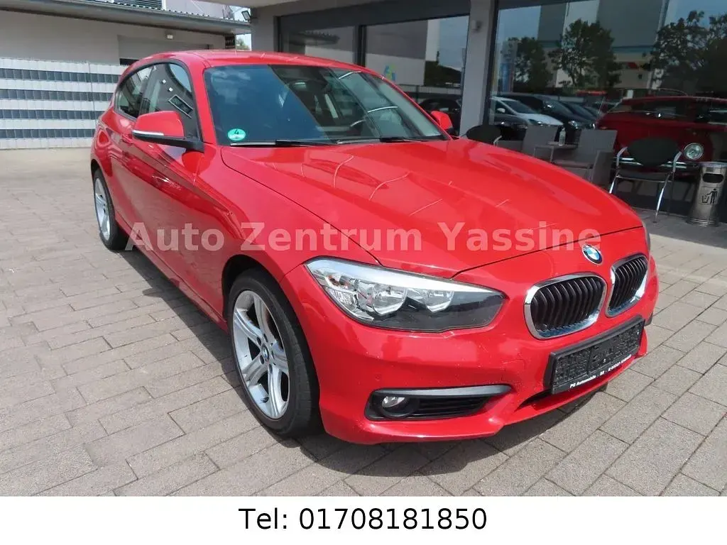 Gebraucht BMW 118 Advantage 136 PS (100 kW) 2018 Rot Limousine
