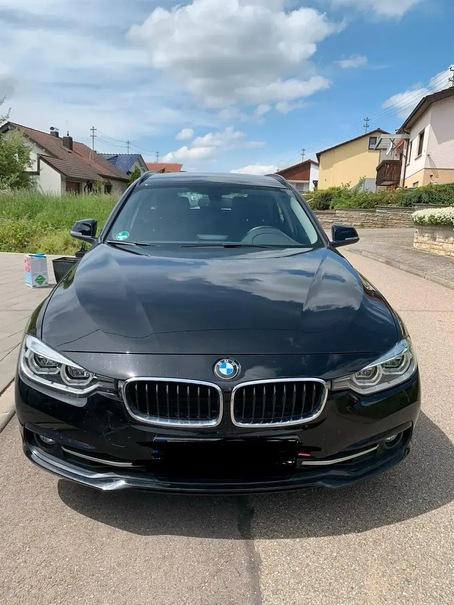 Gebraucht BMW 320 Efficient Dynamics 184 PS (135 kW) 2019 Schwarz Kombi