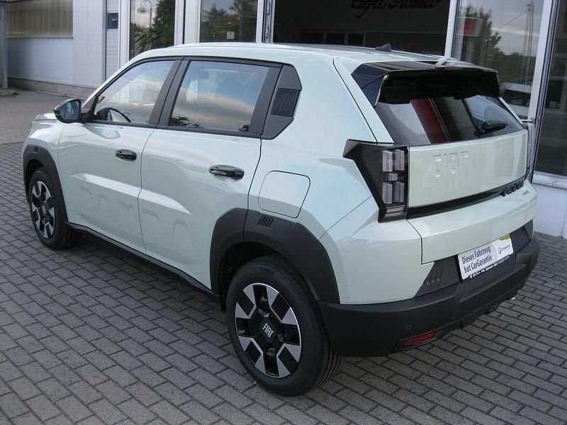 Neu Fiat Panda Icon 101 PS (74 kW) 2025 Grün Kleinwagen