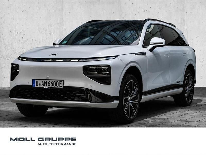 Weiß Gebraucht 2025 XPENG G9 AWD Performance SUV | 69.950 € (Fairer Preis) - Bild 1/4