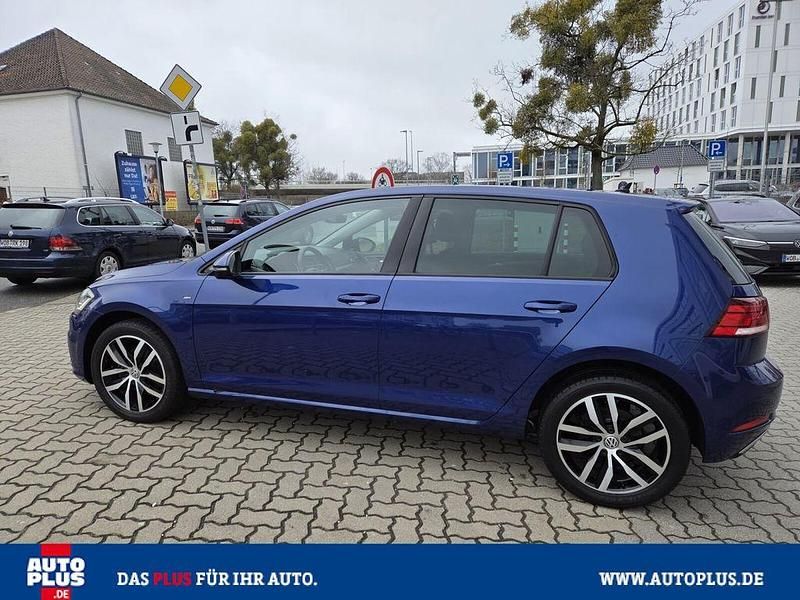 Gebraucht VW Golf VII Join 116 PS (85 kW) 2019 Blau Limousine