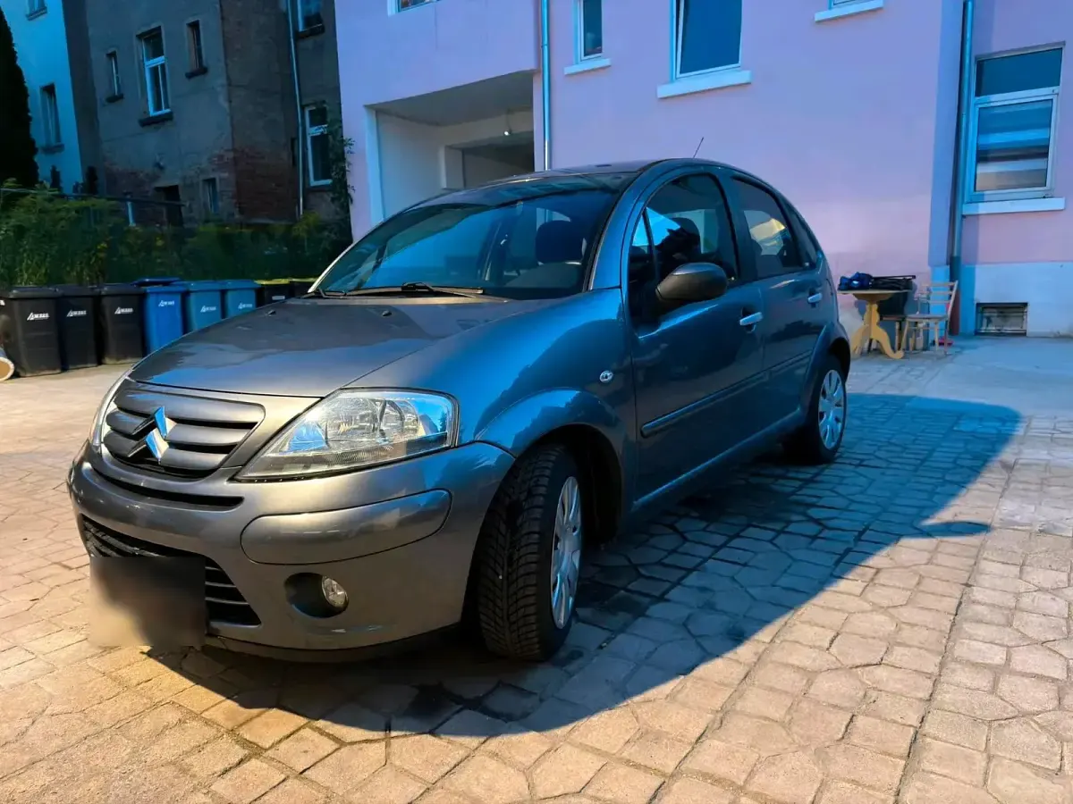 Gebraucht Citroën C3 74 PS (54 kW) 2009 Braun Limousine