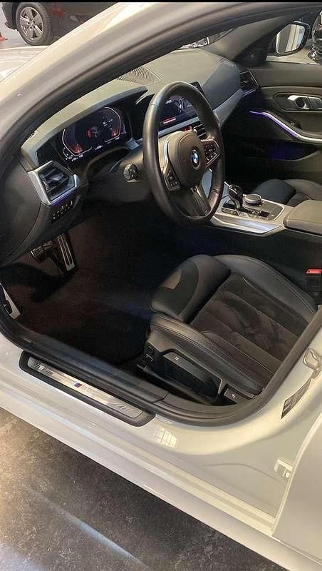 Gebraucht BMW 330 M Sport 258 PS (189 kW) 2021 Weiß Kombi