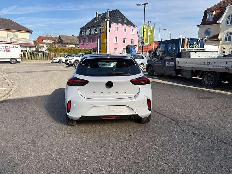Neu Opel Corsa 101 PS (74 kW) 2025 Kontur weiß Kleinwagen