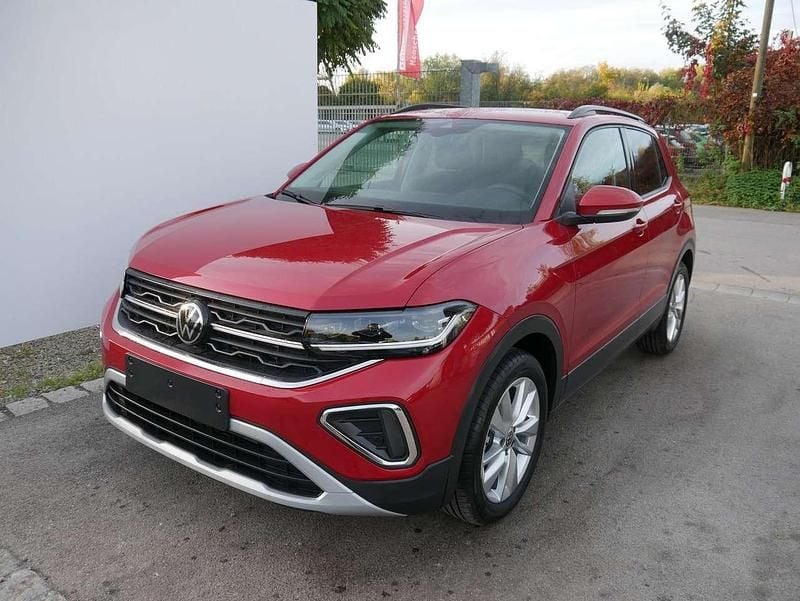 Kings red metallic Neu 2025 VW T-Cross Life SUV | 26.690 € (Guter Preis) - Bild 1/4