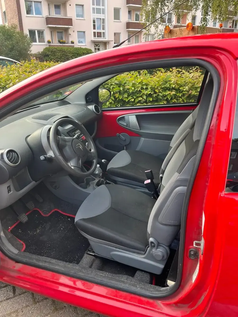 Gebraucht Citroën C1 68 PS (50 kW) 2009 Rot Kleinwagen