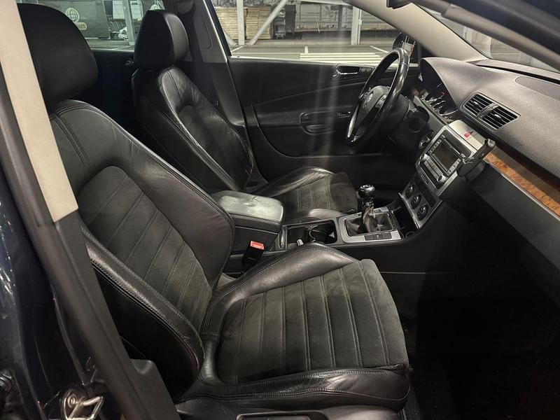Gebraucht VW Passat 140 PS (102 kW) 2006 Grau Kombi