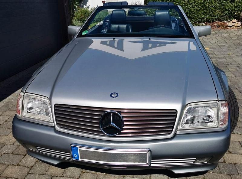 Silber Gebraucht 1991 Mercedes SL300 Cabrio | 21.500 € - Bild 1/4